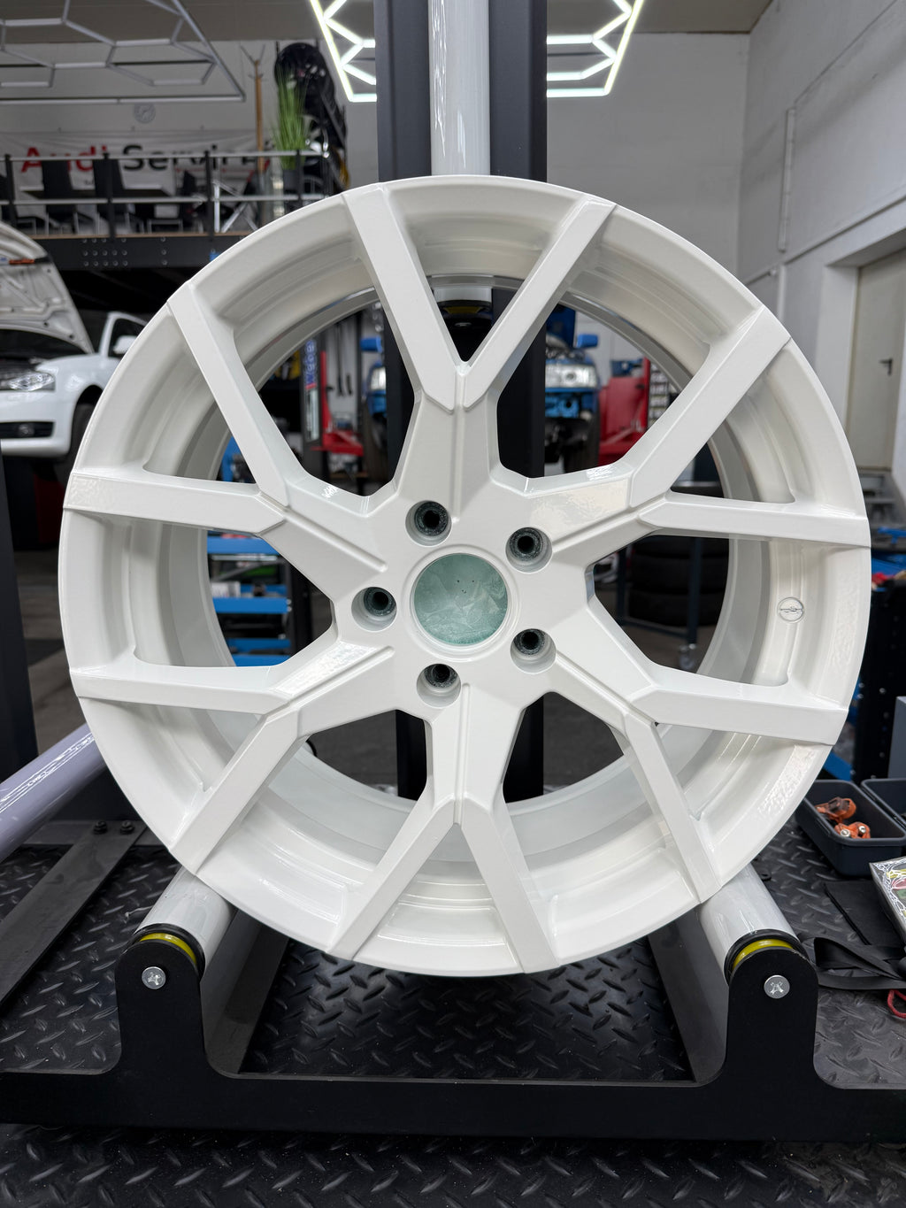 Auto Felgen ,,bis 17 Zoll" Pulverbeschichtung