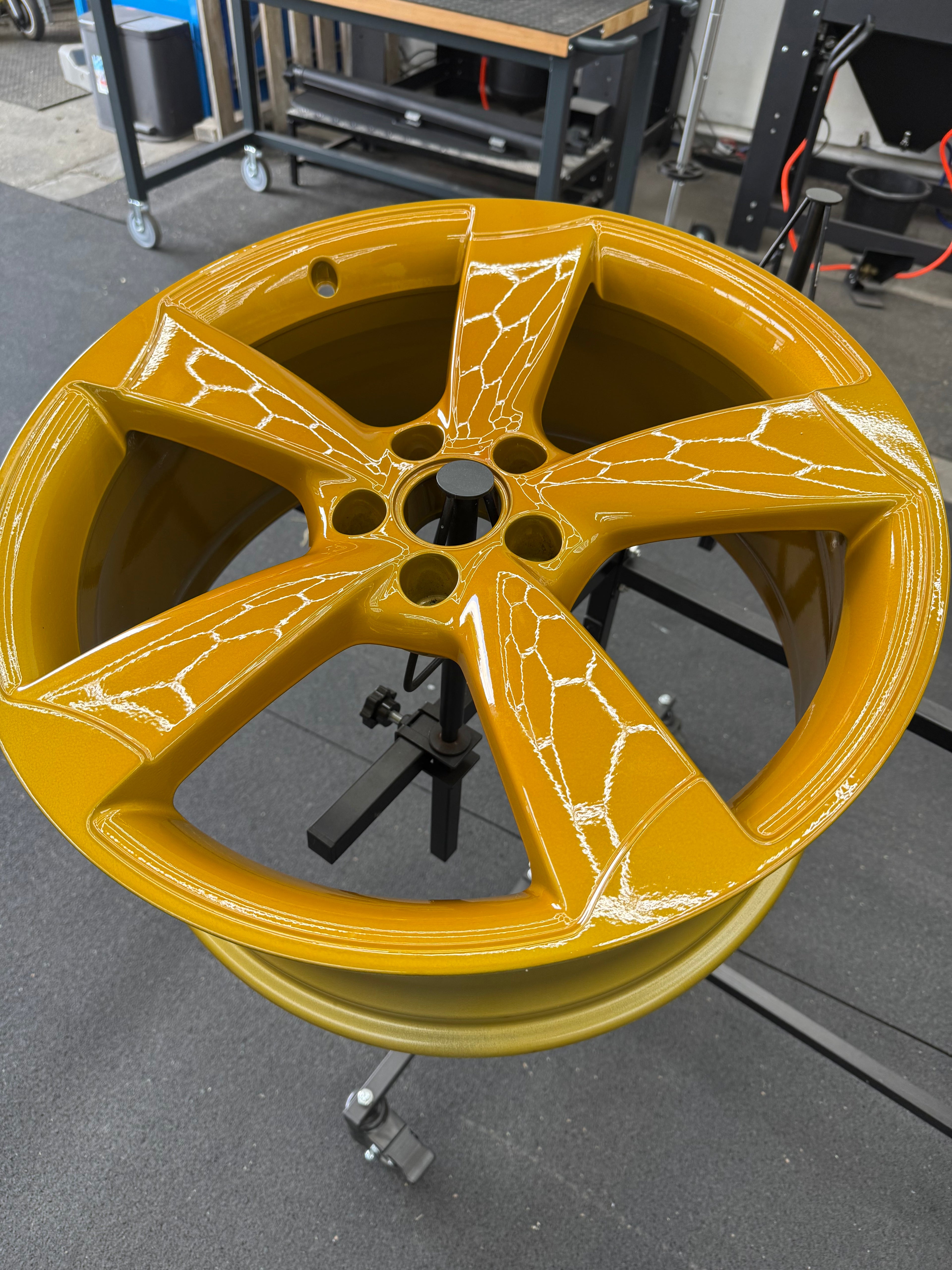 Auto Felgen ,,bis 17 Zoll" Pulverbeschichtung