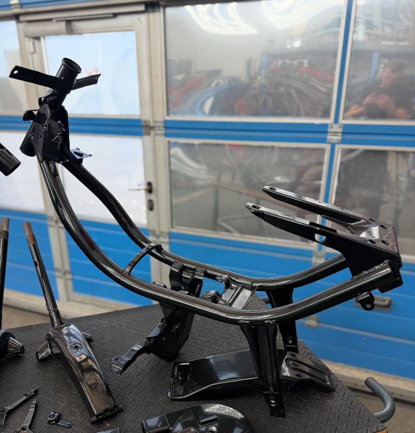 Schwalbe Rahmen Komplett  Pulverbeschichten